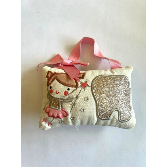 Qunclay Tooth Fairy Pillow with Pocket NEW - Picture 1 of 15